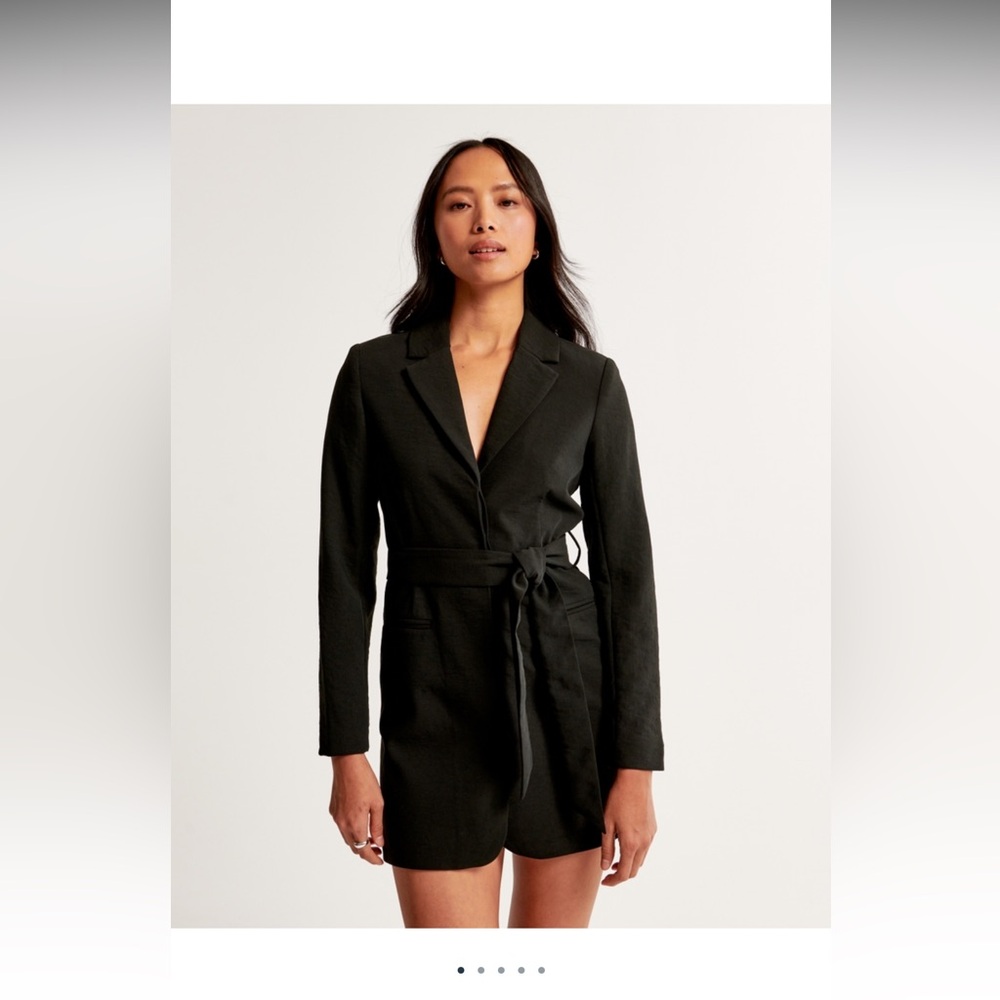 Elegant Black Women's Jacket